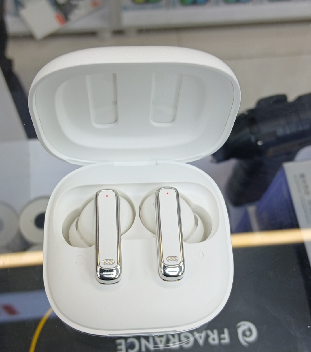 ایرپاد باکیفیت JBL مدل K 99